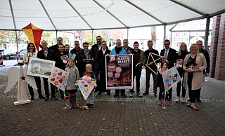 Voller Vorfreude: Organisatoren, Veranstalter, Ausrichter und Mitmacher des 70. Martinimarkts. - Hans Büttner