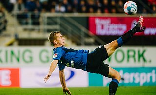 Uwe Hünemeier erlebte in der ersten Halbserie seinen x-ten Frühling. So zeigte der SCP-Routinier, der am 9. Januar seinen 36. Geburtstag feiert, Woche für Woche erstklassige Leistungen. - Besim Mazhiqi