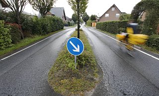 Die Anlieger des Rebhuhnweges warten seit Jahren auf den verkehrsberuhigten Ausbau ihrer Straße. - Roland Thöring