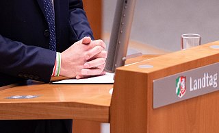 Im NRW-Landtag ist der Wahlkampf längst entbrannt. - picture alliance/dpa