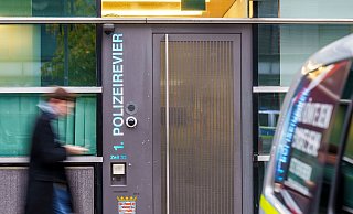 Der Verdacht gefährde das Ansehen der Polizei, sagt der Frankfurter Polizeipräsident. - Andreas Arnold/dpa