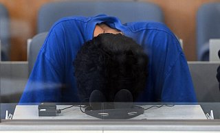 Der Angeklagte hatte die Tat zu Prozessbeginn gestanden. (Archivbild) - Federico Gambarini/dpa