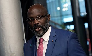 Liberias Präsident George Weah hofft auf eine zweite Amtszeit. - Christophe Ena/AP/dpa