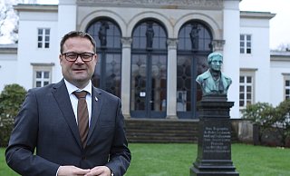 Lars Bökenkröger ärgert sich darüber, dass so viele Menschen offenbar den Ernst der Corona-Lage nicht erkennen. - Jörg Stuke