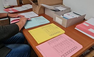 Die Stadt Blomberg muss nach dem plötzlichen Tod des Ratskandidaten Ralph Klaus Norbert Lange für den Wahlbezirk 016, also den größten Teil von Istrup, neue Stimmzettel drucken lassen. - Symbolfoto: Marianne Schwarzer