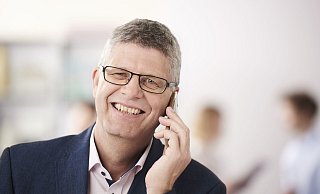 Christian Haase wird häufig um Hilfe gebeten, bestechen lassen würde er sich aber nicht, wie er sagt. - Privat/Haase