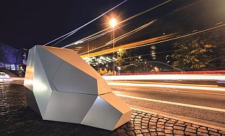 Der "Vitronic Enforcement Trailer" ist ein halbstationärer Blitzer mit Lasertechnik, der in einem schusssicheren Anhänger verbaut ist. Er misst allerdings nur in eine Richtung. - Stefan Gröpper / Vitronic