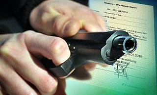 Für den Besitz von Waffen braucht man einen Waffenschein. - Andreas Frücht