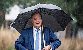 Was hält die Zukunft für Armin Laschet bereit?. - Foto: Oliver Berg/dpa