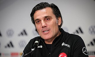 Türkeis Trainer Vincenzo Montella hält Deutschland für einen WM-Favoriten. - Christian Charisius/dpa