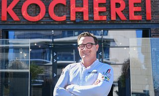Fred Breipohl kennen Bielefelder wohl am ehsten als Betreiber der Kocherei. Er ist jedoch auch Arminia- und U19-Junioren-Koch. - Andreas Zobe