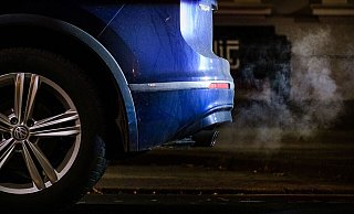 10 Jahre nach Aufdeckung des Dieselbetrugs ist der Skandal noch nicht ausgestanden. - Ole Spata/dpa
