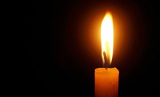 Trauer um markanten Bielefelder Unternehmer. - Symbolbild: Pixabay