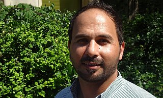 Mohammad Nazir musste seine Heimat verlassen. In Deutschland gelang es ihm, seinen Traum als Sportlehrer zu verwirklichen. - Andreas Boueke