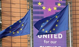 Die Europäische Kommission hat bisher 19 Standorte für große KI-Fabriken ausgewählt. (Archivbild) - Meng Dingbo/XinHua/dpa
