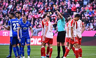 Wurde nach Rot gegen Darmstadt zwei Spiele gesperrt: Joshua Kimmich (M). - Tom Weller/dpa