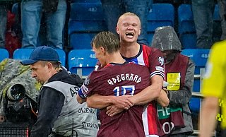 Erling Haaland und Norwegen düpierten die italienische Nationalmannschaft. - Lise Åserud/NTB/dpa