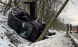 Die 21-Jährige konnte ihr Auto glücklicherweise unverletzt und selbstständig verlassen. - Paul Brinkmann