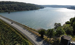 Auch die Aabachtalsperre, die nicht zu den Rückhaltebecken hinzugezählt wird, hält immer Platz für zusätzliche Regenmengen bereit. - Jens Reddeker (Symbolbild)
