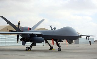 Die us-amerikanische MQ-9-Drohne wird in erster Linie zur Aufklärung genutzt, sie kann aber auch Präzisionsangriffe durchführen (Archivbild). - Massoud Hossaini/MH/AP/dpa