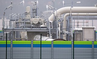 Rohrsysteme der Ostseepipeline Nord Stream 2, mit der Gas aus Russland nach Deutschland kommen soll. - Foto: Stefan Sauer/dpa