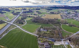 Die Menschen im Ortsteil Hesseln (rechts) leiden unter dem Verkehrslärm der Autobahn 33. - Ulrich Fälker