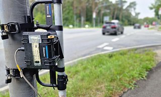 An zahlreichen Ampelmasten und Straßenlaternen befanden sich die Aparaturen. Was steckt dahinter? - Uwe Pollmeier