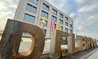 Auch das neue Rathaus in Delbrück ist ein Thema bei der Haushaltsverabschiedung. - Jens Reddeker
