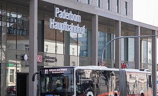 Am Paderborner Hauptbahnhof kam es zu zwei Angriffen auf die Polizei. - Niklas Tüns Am Paderborner Hauptbahnhof kam es zu zwei Angriffen auf die Polizei. - Niklas Tüns