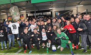 Ob der SC Verl letztlich so jubeln kann wie im DFB-Pokal entscheidet der DFB.  - Jens Dünhölter