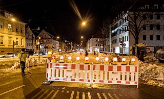 Die Straßen in der Neustadt sind wegen der Räumarbeiten zum Teil bis 3 Uhr am Sonntagmorgen gesperrt.  - Christian Mathiesen