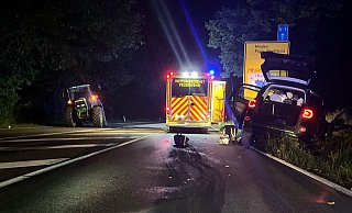 Die B482 musste bei Porta Westfalica in der Nacht von Freitag auf Samstag für mehrere Stunden voll gesperrt werden. Foto: - Polizei Minden-Lübbecke