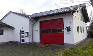 Wenn das Land NRW eine 50-prozentige Förderung zusagt, soll auch das Feuerwehrhaus in Dössel im kommenden Jahr umgebaut werden. - Hubert Rösel