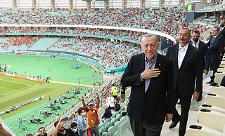 Der DFB geht derzeit nicht von einem Besuch des türkischen Präsidenten Recep Tayyip Erdogan beim Länderspiel in Berlin aus. - Mcm/Turkish Presidency/dpa
