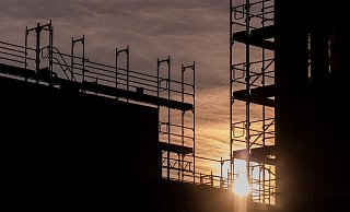 Neubauwohnungen werden in Köln gebaut. Das Statistische Bundesamt veröffentlichte jetzt die Zahlen zum Bauhauptgewerbe. - Rolf Vennenbernd/dpa