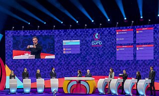 Deutschland in Gruppe C: EM-Auslosung in Lausanne. - Salvatore Di Nolfi/KEYSTONE/dpa