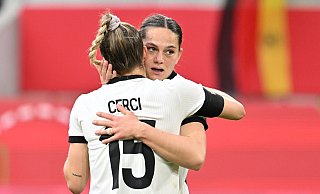 Heimspiel in Bremen: Stürmerin Giovanna Hoffmann - Swen Pförtner/dpa