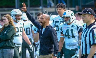 Bielefeld Bulldogs Headcoach Bert Smith hat zwei neue US-Importe engagiert. - Andreas Zobe