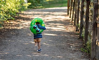 Das Kind flüchtete zunächst unbemerkt aus der Kita. - Symbolbild: Pixabay