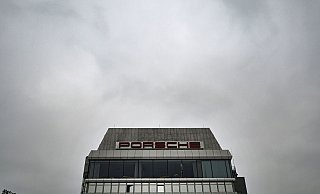 Bei Porsche sind Gespräche über eine Verschärfung des Sparkurses angelaufen. - Bernd Weißbrod/dpa