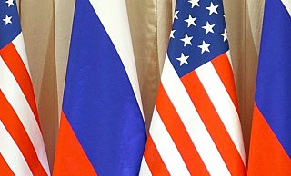 Bei dem Treffen von Unterhändlern aus Moskau und Washington sollen der russische Truppenaufmarsch an der Grenze zur Ukraine, aber auch die von Russland geforderten Sicherheitsgarantien der Nato behandelt werden. - Foto: epa Sergei Ilnitsky/EPA/dpa