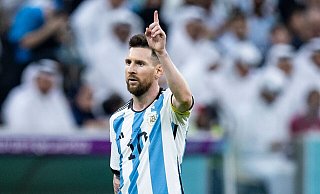Argentiniens Lionel Messi gestikuliert. - Tom Weller/dpa