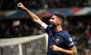 Der französische Stürmer Olivier Giroud wird nach der EM seine Länderspielkarriere beenden. - Daniel Cole/AP/dpa