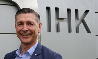 Jürgen Behlke, Geschäftsführer der IHK Ostwestfalen im Hochstift. - Mareike Gröneweg