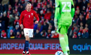 Erling Haaland und die Norweger müssen auf einen Platz in den Playoffs hoffen. - Frederik Ringnes/NTB Scanpix via AP/dpa