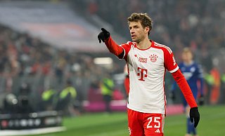 Bayern-Star Thomas Müller glaubt trotz der Nationalmannschafts-Krise bei der Heim-EM an den Titel. - Daniel Löb/dpa