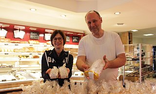 Das Ehepaar Carsten und Sandra Jüde betreibt gemeinsam die Familienbäckerei in Hövelhof. - Pauline Maus