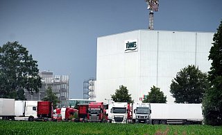Bei Tönnies sollen wegen des Corona-Ausbruchs jetzt vorübergehend die Räder still stehen. - picture alliance/dpa