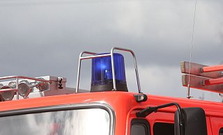 Die Feuerwehr rückt zum Hilfseinsatz aus. - Symbolbild: Pixabay