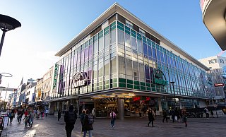 Das Ende des seit den 1950er Jahren bestehenden Kaufhof-Standorts in Paderborn ist beschlossene Sache. Die Planungen für die Nachnutzung des Gebäudes laufen bereits. - Niklas Tüns